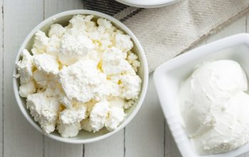 Ricotta cheese vs cottage cheese nutrition