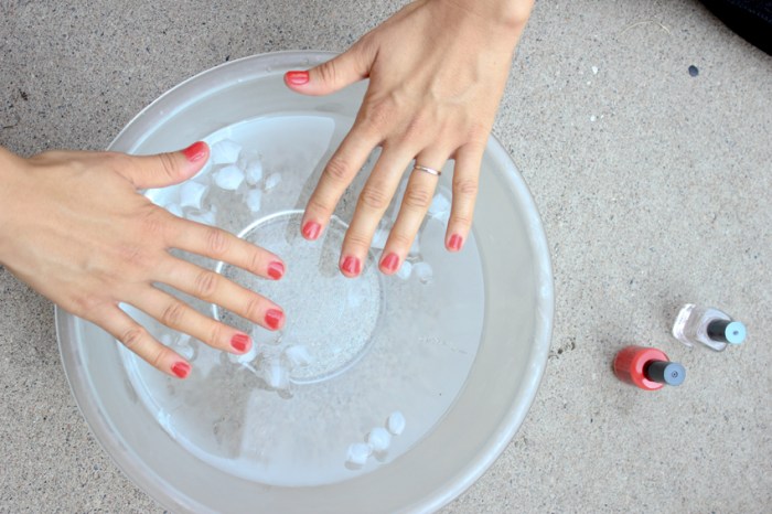 How to dry nail polish instantly